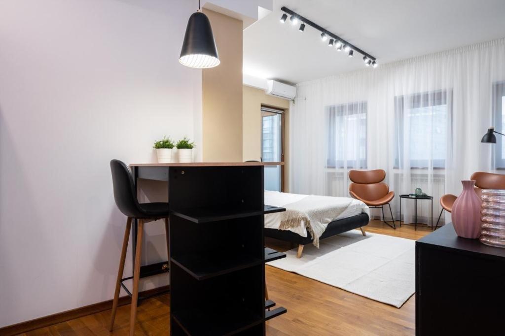 בוקרשט Wonderful Victorie Apartment מראה חיצוני תמונה