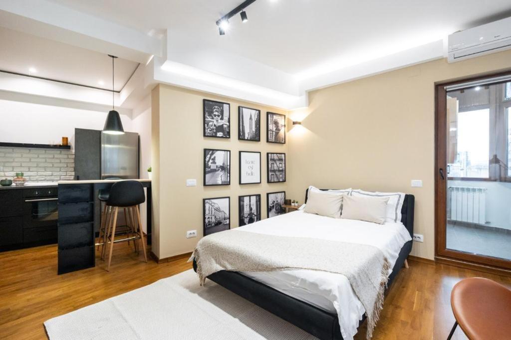 בוקרשט Wonderful Victorie Apartment מראה חיצוני תמונה