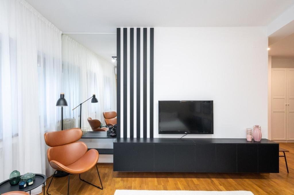 בוקרשט Wonderful Victorie Apartment מראה חיצוני תמונה
